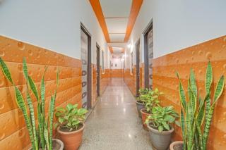 Via Yadhuvanshi Dhaam - 900m from Prem Mandir and Iskcon Temple - 3