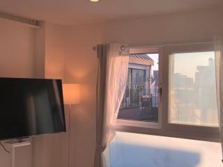 Hongdae Penthouse - up to 16ppl, 3BD, 2BT - 5