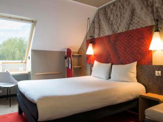 ibis Senlis - 1