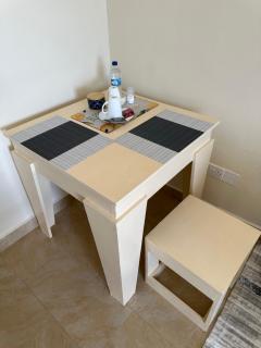 Lakeview Apartments - Cozy Grey - 4