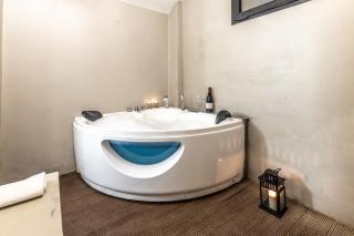 Carlo 12 Charming Residence by Wonderful Italy - Bologna - 9