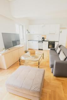 Sunny Cosmo Home - 0