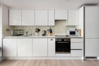 Spacious 2BR Flat, 5 mins to Whitechapel St - 6