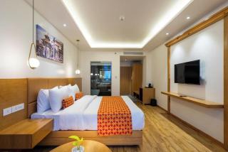 Hotel The Canvas International Near Delhi Airport - 1