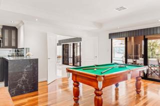 The Iluka Mirage - Sauna - Spa - Heated Pool - Fire pit - 5BR - 5