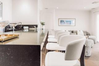 The Iluka Mirage - Sauna - Spa - Heated Pool - Fire pit - 5BR - 8