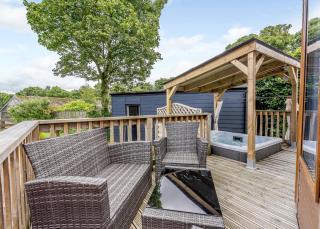 Calthwaite Hall Lodges - 4