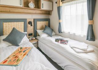 Waters Edge Leisure Park - 9