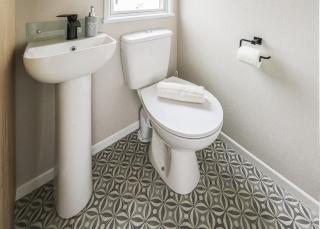 Waters Edge Leisure Park - 6