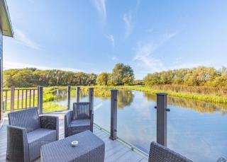 Waterside Hambleton Lakeside Lodges - 9