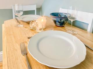 Welsh Yard Cottage - 8