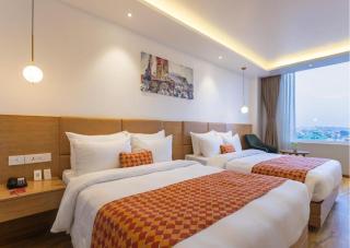 Hotel The Canvas International Near Delhi Airport - 6