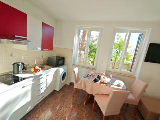 Belle Époque Boutique Apartment - Opatija - 7