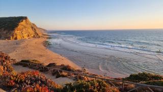 Sunlit Patio Retreat Near Ericeira by Lisbeyond - Carvoeira - 4