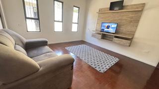 Casa ampla próxima ao centro - 1