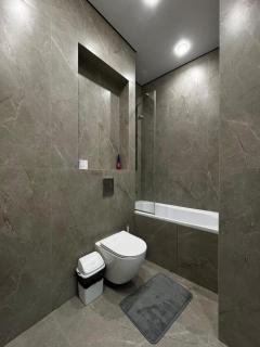 Просторная и светлая квартира в центре Алматы - 5