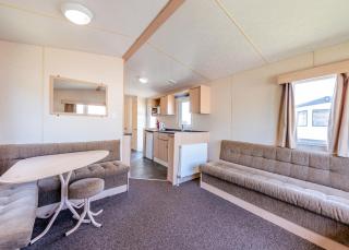 Riverside Caravan Holiday Park - 3