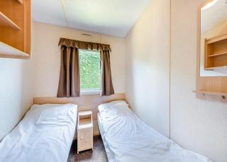 Riverside Caravan Holiday Park - 3