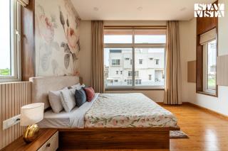 StayVista at Brickstone Villa with Lake View - 1