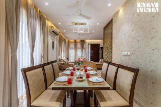 StayVista at Brickstone Villa with Lake View - 7