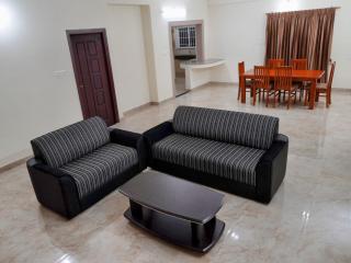 Amaira Studio living - Coimbatore - 2