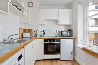 Dublin Central Spacious 2BR Apt in Temple Bar - 3
