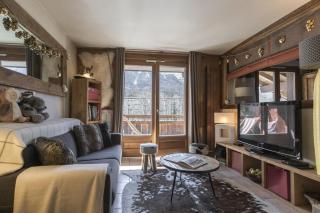 Les Capucins 2- Vue Mont-Blanc - Lac - Escalade - 0