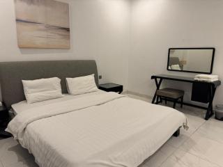 INFINITY Suites Juffair - 8