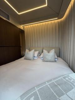 Galactic getaways JUPITER - 7