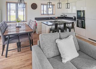 Cherry Bird Country Park - 9