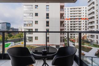 Towarowa Towers and Square - 2