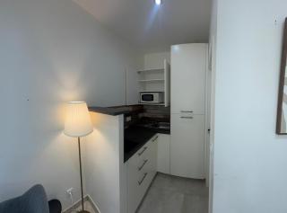 Independent Studio dans maison - 1