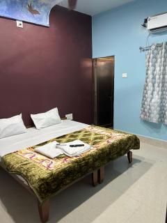 Gaurang Homestay - 1