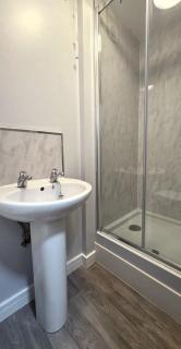 Central Guest House - 7