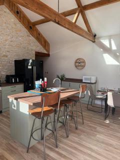 Trendy Barn Conversion Families & Groups Sleeps 8 Fibre WiFi - 6