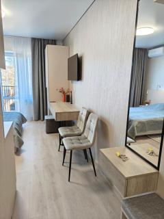 Polyana Kvasova - Park House Apart - 2