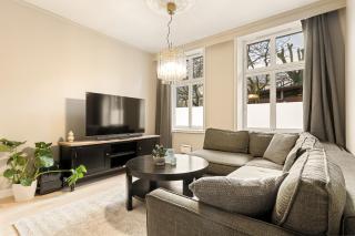 Modern Apartment - 0