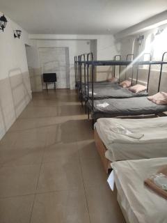 HOSTEL SOCRATES NOWOYAWORIVSK Хостел СОКРАТ НОВОЯВОРІВСЬК - 1