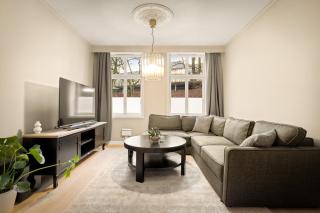 Modern Apartment - 4