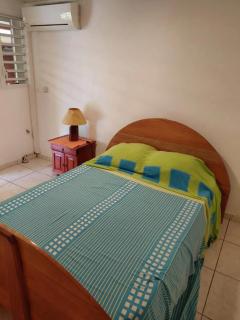 Appartement chaleureux à Sainte-Anne avec jacuzzi 45 m² - 7