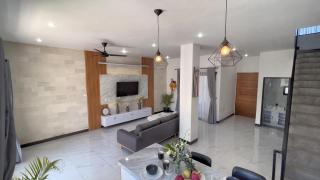 Villa Lisa - 3BR with pool Near Bali Mall Galleria - 9