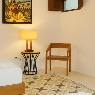 DezMont Guest House - 4