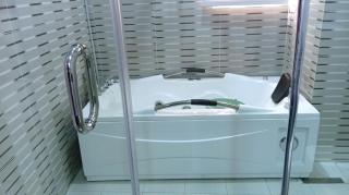 Uptown Life Hotel and Suites - 7