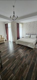 Центр. Уютная с 2мя спальнями - 7