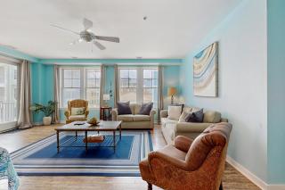 The Sanctuary - Poolview Perch B204 - 7