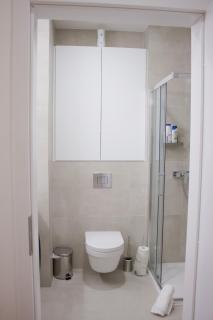 Fresh Apartment & Parking - 5