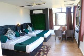 Khalsa Lake View Resort - 6