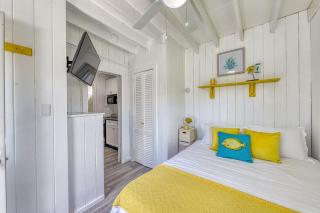 The Surfcomber Unit 1 - 6