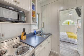 The Surfcomber Unit 1 - 1