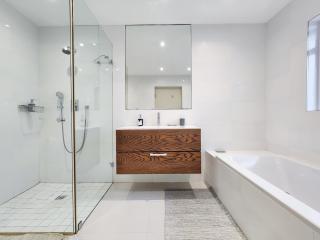 NEW! Bantry Bay Luxurious Villa 50m from the sea - 1